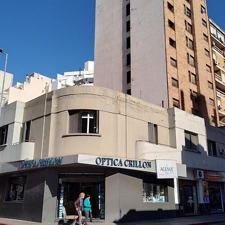 Ha! 1 Resi Para Estudiantes Córdoba Luaran gambar